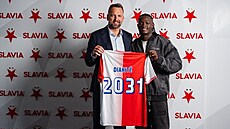 Toumani Diakité posiluje Slavii.