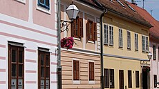 By� svoje stopy tu zanechali ji� anti�tí �ímané, kte�í si u�ívali termálních...