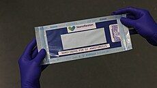 Nanonáplast, kterou navrhla Markéta Hujerová. Jde o biologicky odbouratelnou...