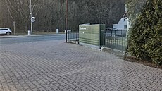Nový výdejní box, který po kritice nahradil vizuáln� ru�ivý prvek ve�ejného...