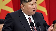 Kim �ong-un na zasedání Korejské strany práce (22. �ervna 2026)