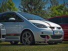 Mitsubishi kempování v Kempu Fousek v Dráchov�