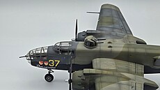 Taktické zna�ení a odznak p�íslu�nosti ke gardovému dálkovému bombardovacímu...
