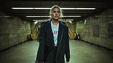 Josefína Pracha�ová v seriálu Zmizení Sáry Lindertové