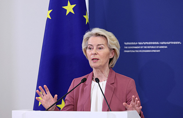 Bez nových zdrojů by se rozpočet EU musel seškrtat, varovala von der Leyenová