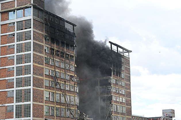 Due to Strong Winds, People Were Evacuated from the Vicinity of a Burning Building in Zlín