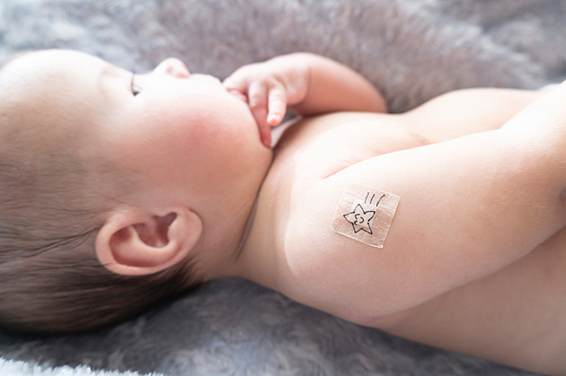 Combining vaccines increases risk: One-year-old Anežka died, Adélka almost didn't survive