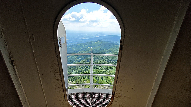 Tour of Ještěd Tower Reveals Normally Inaccessible Areas