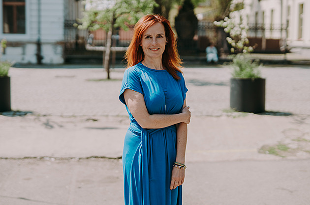 Komunitní zahrady utužují sousedské vztahy, objevují je už i města, říká expertka