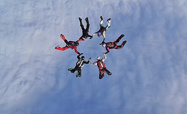 Olympi�da para�utismu v �esku. Za Mondialem 2028 stoj� JUMP-TANDEM