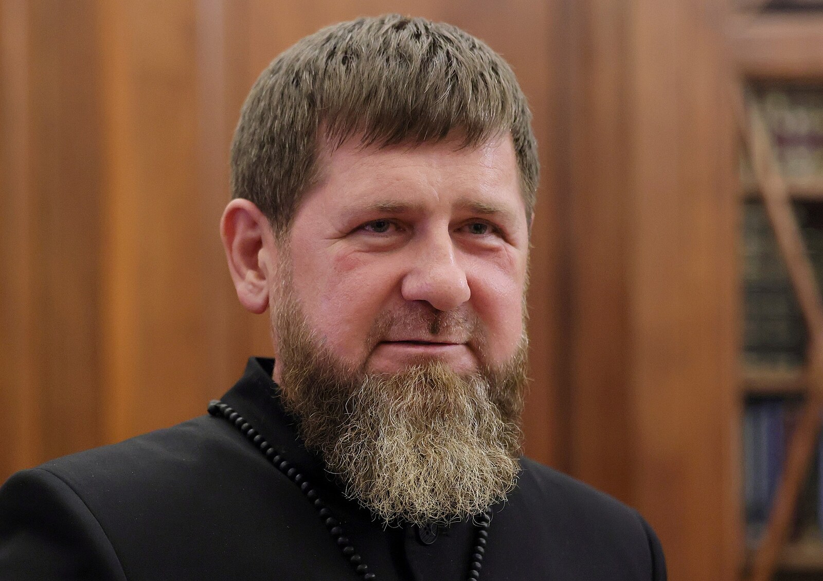 Jsem u Kyjeva, tvrdil Kadyrov na začátku války. Přitom stál v čečenské věznici