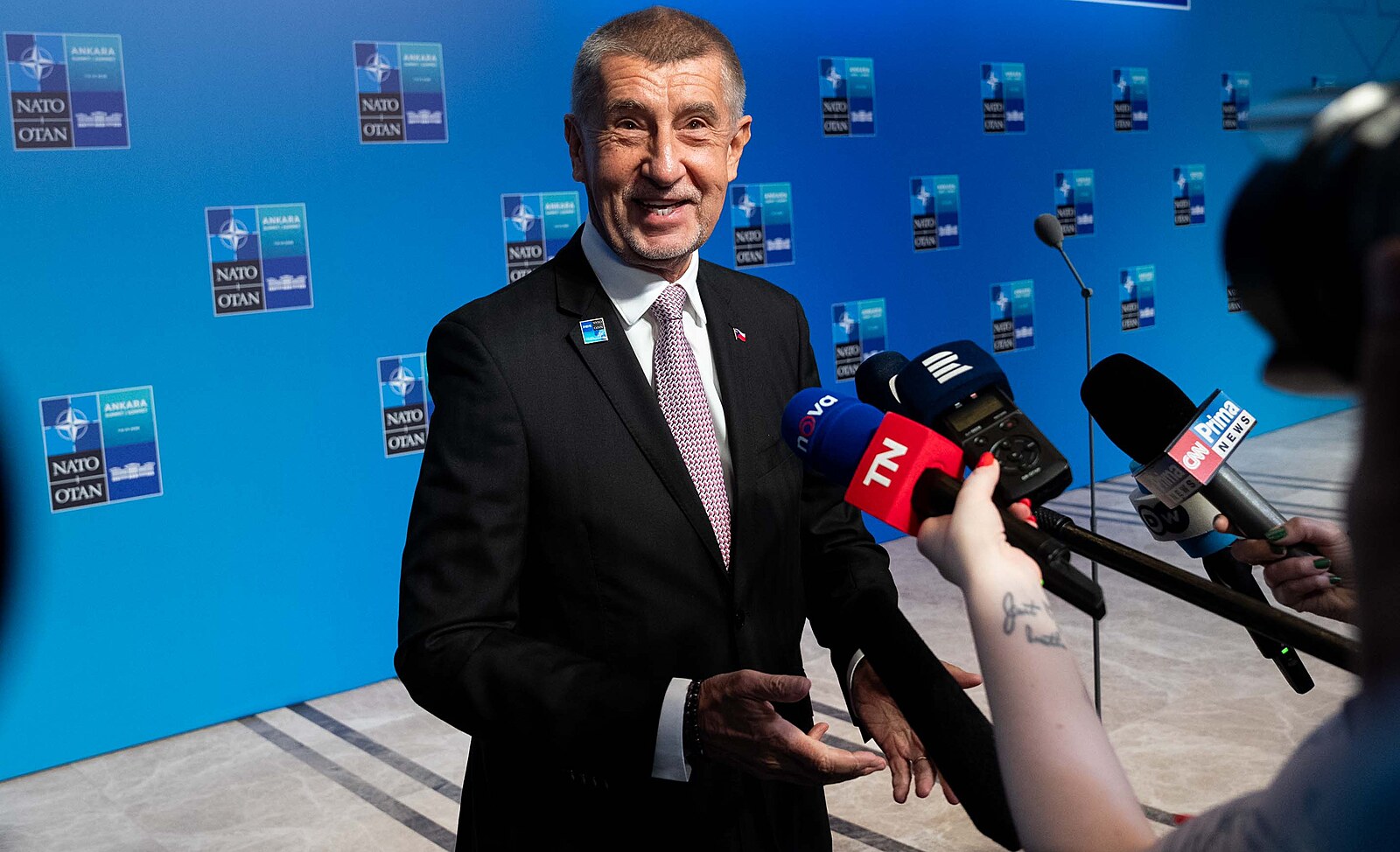 „Zajdeme do kina?“ Andrej Babiš vyhlásil soutěž, deset výherců může jít s ním