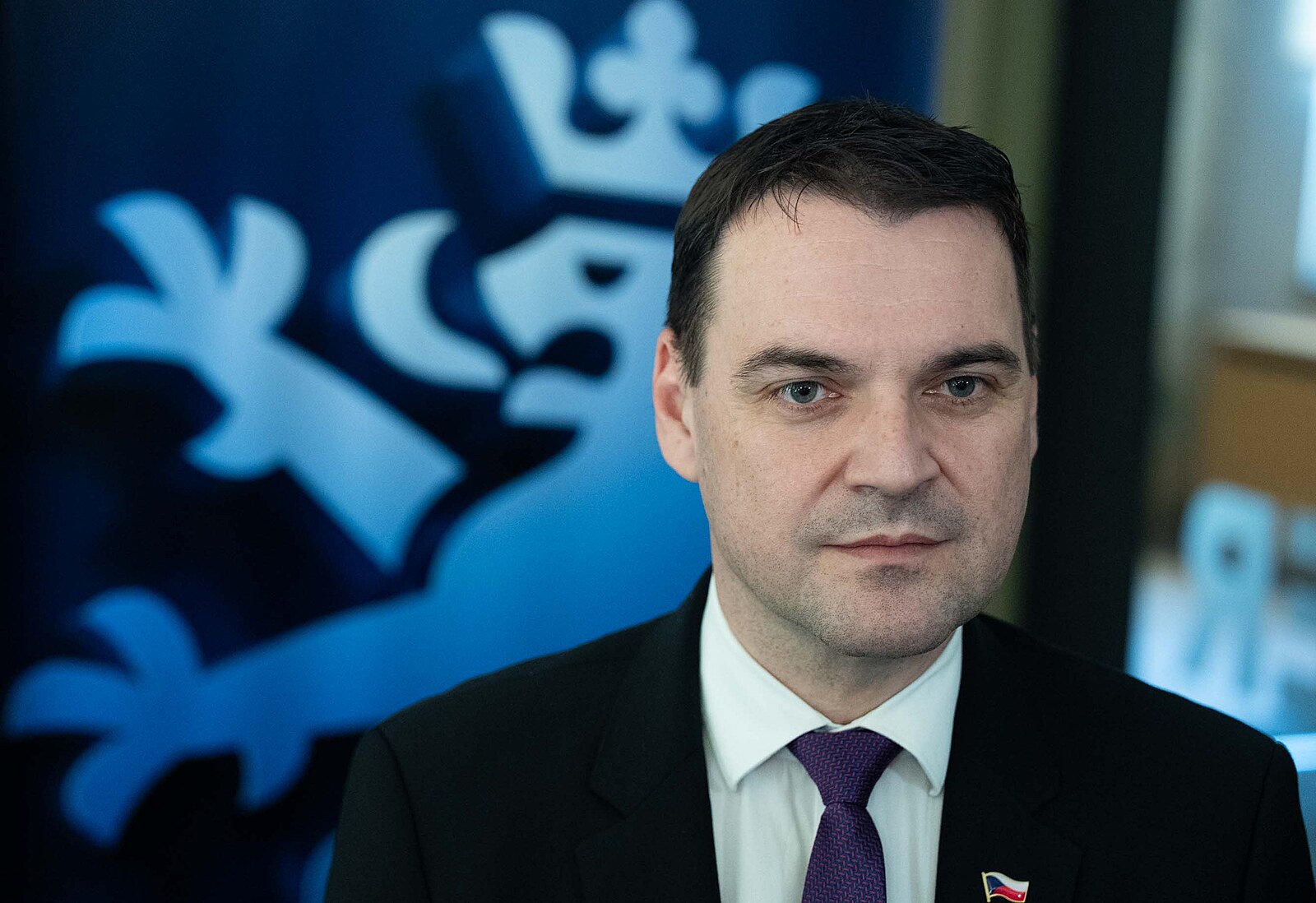 Macinka odvolal šéfku Českých center. Stávají se z nich státní neziskovky, řekl. Vybral i nového šéfa