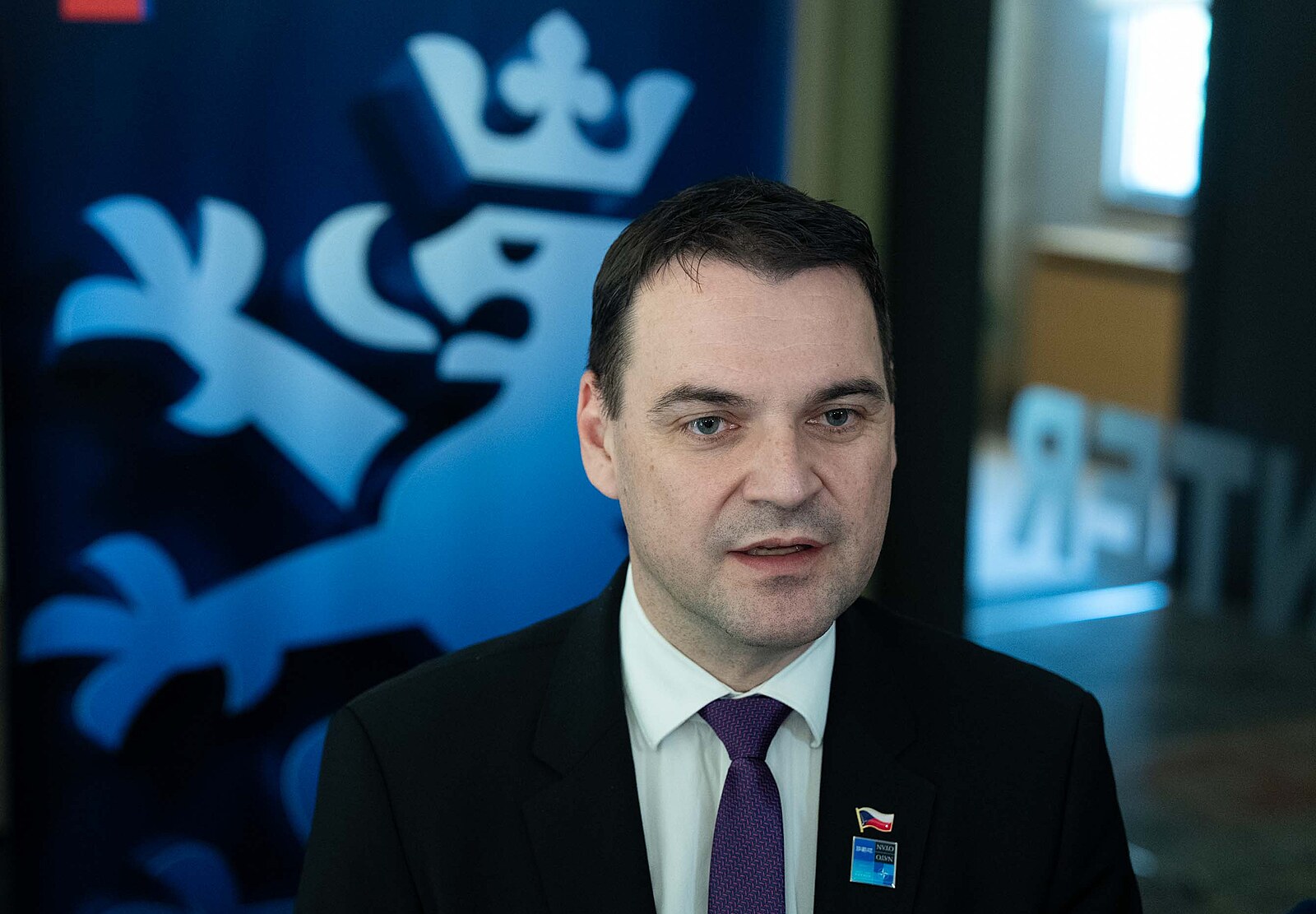 Při jednání v Číně padly nové informace o zadrženém Čechovi, řekl Macinka