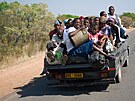 Vyvézt n�kam rodinu na výlet? To si v Zimbabwe �ádá speciální plánování a...