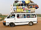 V Nigeru �ije bezmála �tvrt miliardy lidí a slova o efektivní hromadné doprav�...