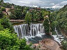 Mlýny le�í p�ibli�n� p�t kilometr� od historického centra Jajce, a tak se...