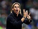 Ekvádorský kou� Sebastian Beccacece b�hem zápasu proti Mexiku