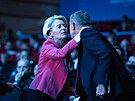 P�edsedkyn� Evropské komise Ursula von der Leyenová a premiér Andrej Babi�. (7....