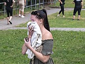 Hasi�i bojují s po�árem budovy v bývalém ba�ovském areálu. (9. �ervence 2026)