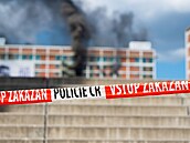 Hasi�i bojují s po�árem budovy v bývalém ba�ovském areálu. (9. �ervence 2026)