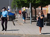 Hasi�i bojují s po�árem budovy v bývalém ba�ovském areálu. (9. �ervence 2026)