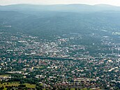 BTS operátora Vodafone na vysíla�i Je�t�d
