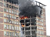�ást budovy v bývalém ba�ovském továrním areálu ve Zlín�, kterou zasáhl...