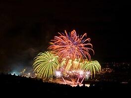 Leto�ní ro�ník festivalu oh�ostroj� Ignis Brunensis vyhrál �výcarský tým Sugyp....