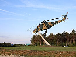 Od roku 1970 byl na zdej�ím leti�ti dislokován 87. bojový vrtulníkový pluk...