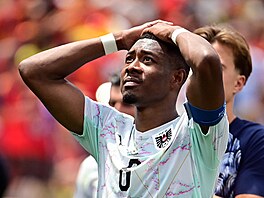 Rakouský kapitán David Alaba po vy�azení z mistrovství sv�ta se �pan�ly.