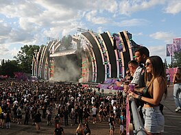 Momentky ze záv�re�ného dne hudebního festivalu Beats for Love v Ostrav� (4....