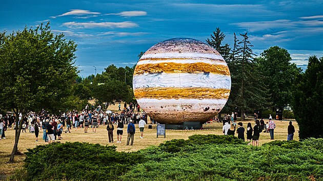 Na brn�nsk� Krav� ho�e se kon� Festival planet. (6. �ervence 2026)