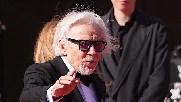 Herec Harvey Keitel dorazil na slavnostn� otev�en� 60. filmov�ho festivalu v Karlov�ch Varech. (3. �ervence 2026)
