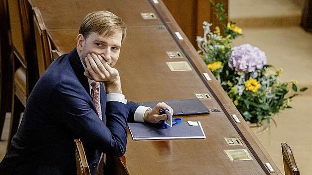 Jedn�n� Poslaneck� sn�movny. Novela z�kona o pojistn�m na ve�ejn� zdravotn� poji�t�n�. Na sn�mku Adam Vojt�ch (ANO). (8. �ervence 2026)