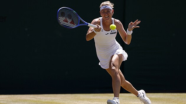Marie Bouzkov� dob�h� m��ek v osmifin�le Wimbledonu.