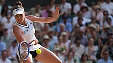 Linda Nosková v semifinále Wimbledonu.