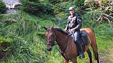 Policisté hlídkují v národním parku �eské �výcarsko.