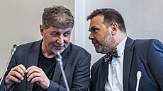 Sch�zka sn�movních stran svolaná hnutím Starostové a nezávislí (STAN) k...