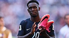 Americký úto�ník Folarin Balogun, protagonista kontroverzního p�ípadu, se lou�í...