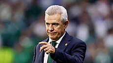 Trenér Mexi�an� Javier Aguirre b�hem zápasu proti Anglii