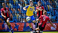 Bl�any, 8. 7. 2026, fotbalová p�íprava FK Teplice - FC Táborsko. Teplický Idris...