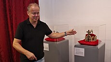 V Bílovci je k vid�ní výstava Koruny Karla IV. �éf bíloveckého muzea Petr...
