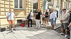 I kdy� u� hospoda nefunguje, to�ené pivo nemohlo p�i slavnosti chyb�t