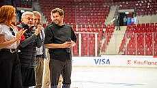 Kultovní seriál Lajna dostane filmovou podobu. Hokejové scény se natá�í v...