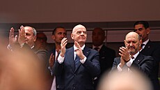 �éf FIFA Gianni Infantino na zápase �pan�lska s Rakouskem.