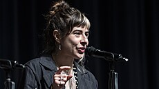 Re�isérka Pepa Lubojacki na �eské premié�e dokumentu Kdyby se holubi prom�nili...
