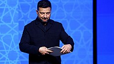 Ukrajinský prezident Volodymyr Zelenskyj po svém projevu na Fóru obranného...
