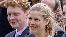 Felix da Silva-Clamp a lady Louise Mountbatten-Windsorová na udílení Cen vévody...