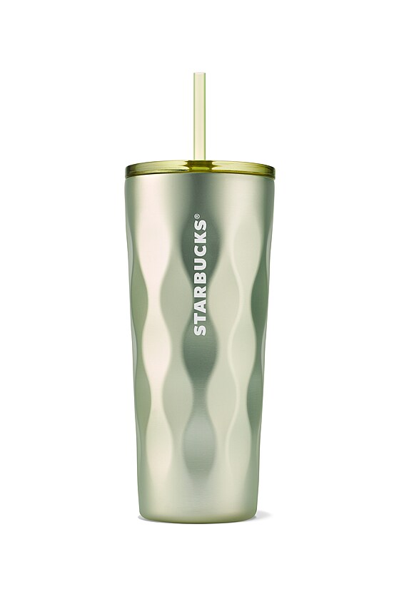 L�to ve Starbucks chutn� po jahod�ch, matche, karamelu i ledov� k�v�.